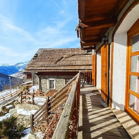 Hostdomus - Castle *