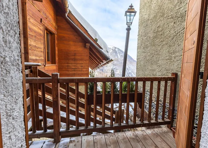 아파트 Hostdomus - Castle