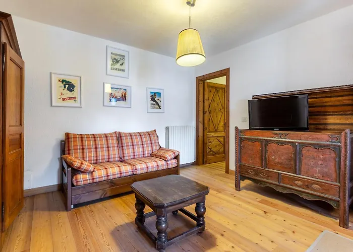 Hostdomus - Castle * Besse-Basso